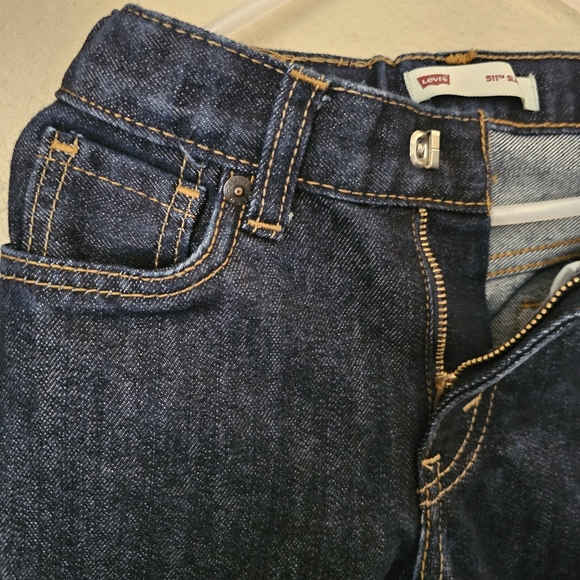 Levi's Dark Blue Denim Jeans - Picture 4 of 8